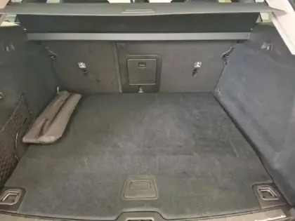 Photo 5 Volvo Xc60  T6 Hybride Rechargeable 350ch Ultra Style Dark Geartronic 8 AWD