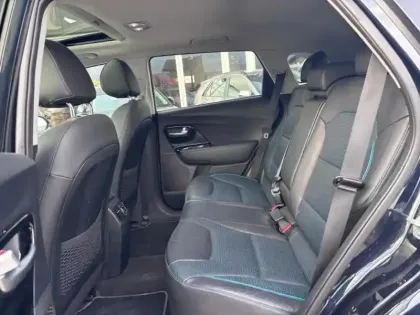 Photo 13 Kia Niro e- e-Premium 204ch