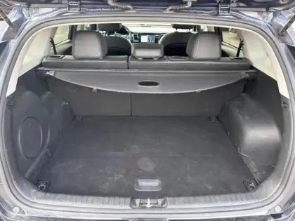 Photo 14 Kia Niro e- e-Premium 204ch