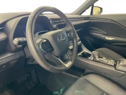 Photo 10 Lexus Lbx  1.5 136ch Emotion 2WD