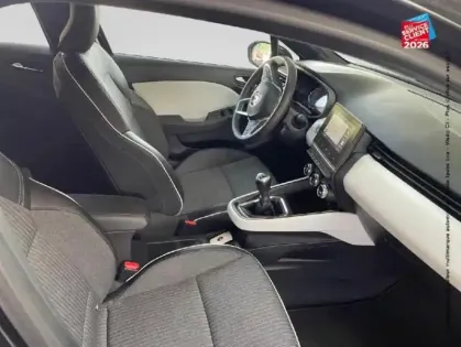 Photo 19 Renault Clio  1.0 TCe 90ch Techno Camera GPS