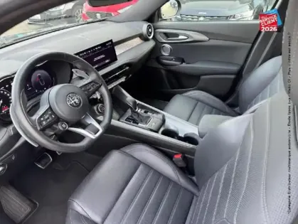 Photo 14 Alfa Romeo Tonale  1.5 Hybrid 160ch Veloce TCT