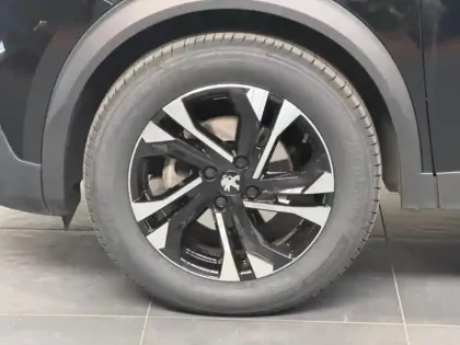 Photo 7 Peugeot 2008  1.2 PureTech 100ch S&S Allure