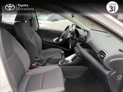 Photo 5 Toyota Yaris  70 VVT-i Dynamic 5p MY22