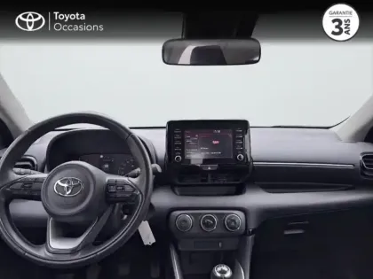 Photo 7 Toyota Yaris  70 VVT-i Dynamic 5p MY22