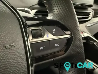 Photo 13 Peugeot 3008  1.5 BlueHDi 130ch S&S GT EAT8