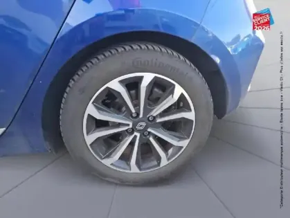 Photo 9 Renault Clio  1.6 E-Tech 145ch full hybrid Techno - 24