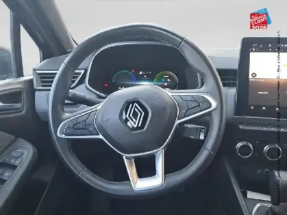 Photo 11 Renault Clio  1.6 E-Tech 145ch full hybrid Techno - 24