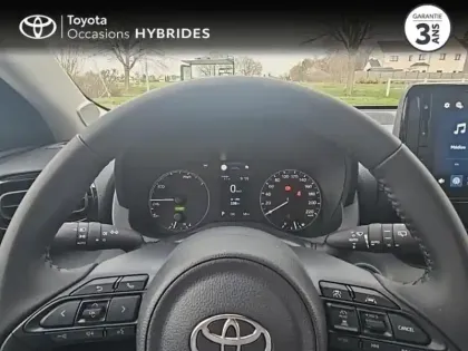 Photo 12 Toyota Yaris  116h Dynamic 5p MY25