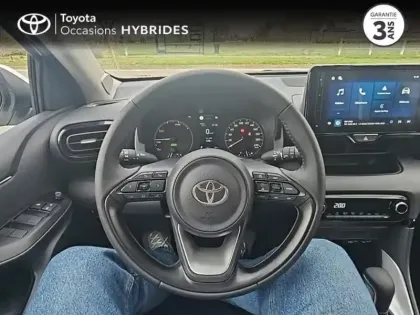 Photo 8 Toyota Yaris  116h Dynamic 5p MY25