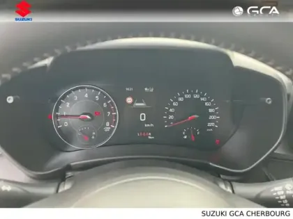 Photo 7 Suzuki Swift  1.2 Hybrid 83ch Privilège AllGrip