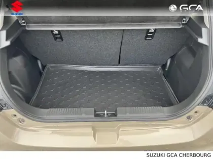 Photo 14 Suzuki Swift  1.2 Hybrid 83ch Privilège AllGrip