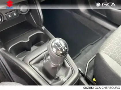 Photo 8 Suzuki Swift  1.2 Hybrid 83ch Privilège AllGrip