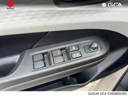 Photo 11 Suzuki Swift  1.2 Hybrid 83ch Privilège AllGrip