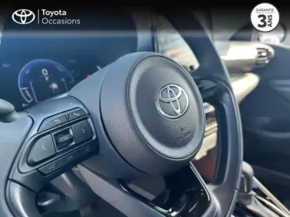 Photo 10 Toyota Yaris  116h Design 5p MY25