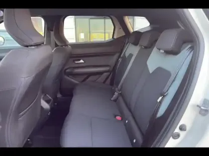 Photo 10 Dacia Duster  1.6 hybrid 140ch Extreme