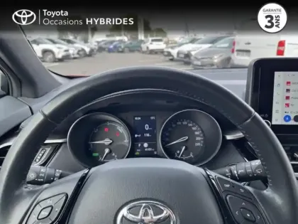 Photo 12 Toyota C-HR  2.0 Hybride 184ch Design E-CVT