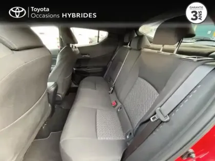 Photo 11 Toyota C-HR  2.0 Hybride 184ch Design E-CVT