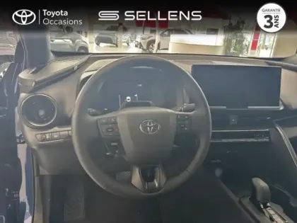 Photo 8 Toyota C-HR  1.8 Hybride 140ch Graphic MY26