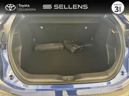 Photo 9 Toyota C-HR  1.8 Hybride 140ch Graphic MY26