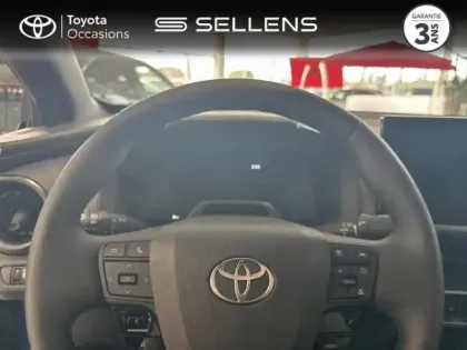 Photo 12 Toyota C-HR  1.8 Hybride 140ch Graphic MY26