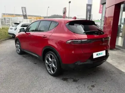 Photo 6 Alfa Romeo Tonale  1.5 Hybrid 160ch Veloce TCT