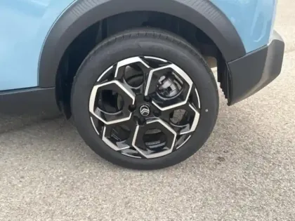 Photo 7 Citroën C3  1.2 Hybride 110ch MAX