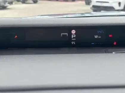 Photo 12 Citroën C3  1.2 Hybride 110ch MAX