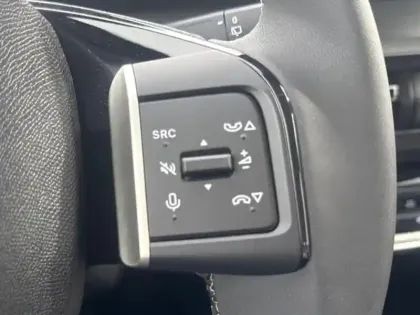 Photo 13 Citroën C3  1.2 Hybride 110ch MAX