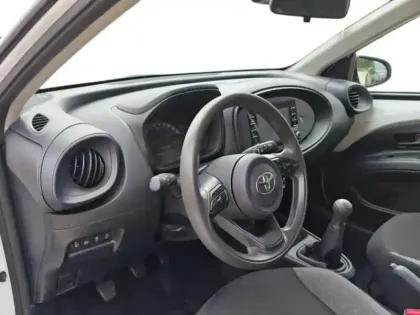 Photo 14 Toyota Aygo  X 1.0 VVT-i 72ch Active Business MY23