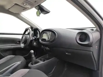 Photo 8 Toyota Aygo  X 1.0 VVT-i 72ch Active Business MY23