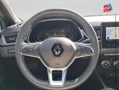 Photo 11 Renault Captur  1.6 E-Tech hybride 145ch Rive Gauche