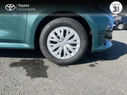 Photo 13 Toyota Yaris  116h Dynamic 5p MY25