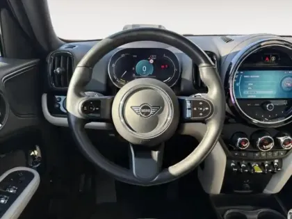 Photo 11 Mini Countryman  Cooper SE  125ch + 95ch Northwood ALL4 BVA6