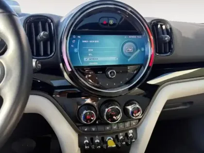 Photo 10 Mini Countryman  Cooper SE  125ch + 95ch Northwood ALL4 BVA6