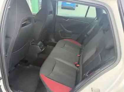 Photo 7 Skoda Kamiq  1.0 TSI Evo 110ch Monte-Carlo DSG7