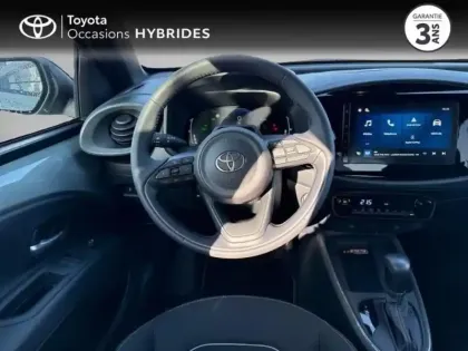 Photo 8 Toyota Aygo  X 116h Graphic