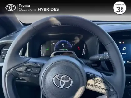 Photo 12 Toyota Aygo  X 116h Graphic