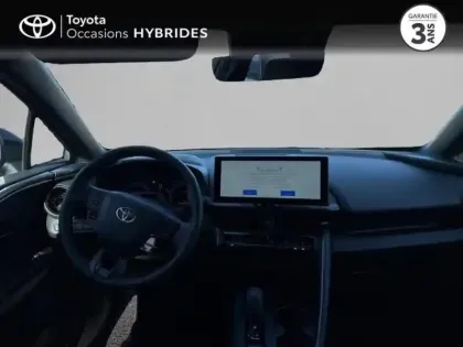 Photo 7 Toyota C-HR  1.8 Hybride 140ch Graphic MY26