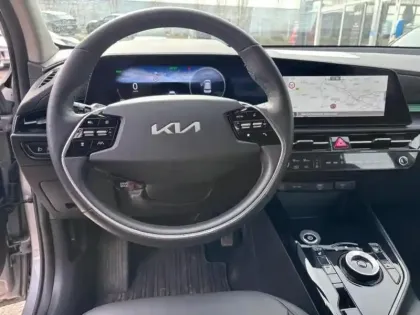 Photo 9 Kia Niro Gén. II Ph1 Active 5
