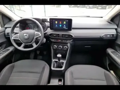 Photo 8 Dacia Jogger  1.0 TCe 110ch Extreme+ 5 places