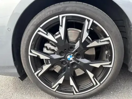 Photo 8 BMW Serie 1 Série 1 123 xDriveA 218ch M Sport DKG7