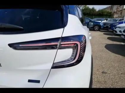 Photo 13 Renault Captur  1.6 E-Tech full hybrid 145ch esprit Alpine