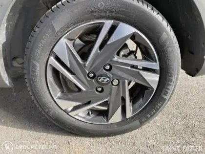 Photo 10 Hyundai Bayon  1.0 T-GDi 100ch Hybrid 48V Intuitive DCT-7