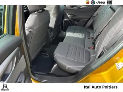 Photo 12 Alfa Romeo Tonale  1.5 Ibrida 175ch Veloce TCT