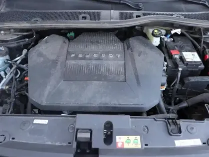 Photo 10 Peugeot 208  e- 136ch GT