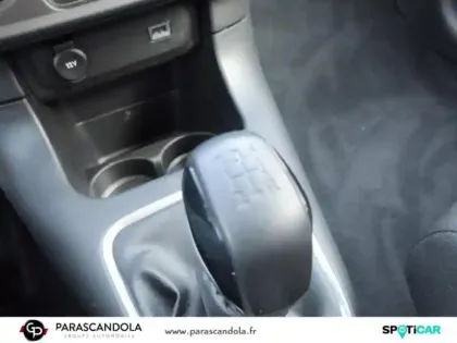 Photo 12 Citroën C3  1.2 PureTech 83ch S&S Shine