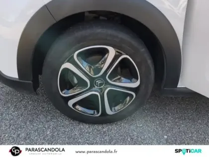 Photo 10 Citroën C3  1.2 PureTech 83ch S&S Shine