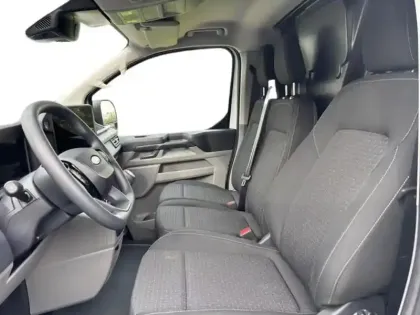 Photo 6 Ford Custom Gén. II Ph1 Trend 1