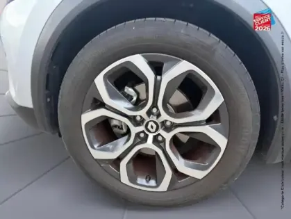 Photo 9 Renault Captur  1.6 E-Tech hybride 145ch Intens -21 Camera GPS